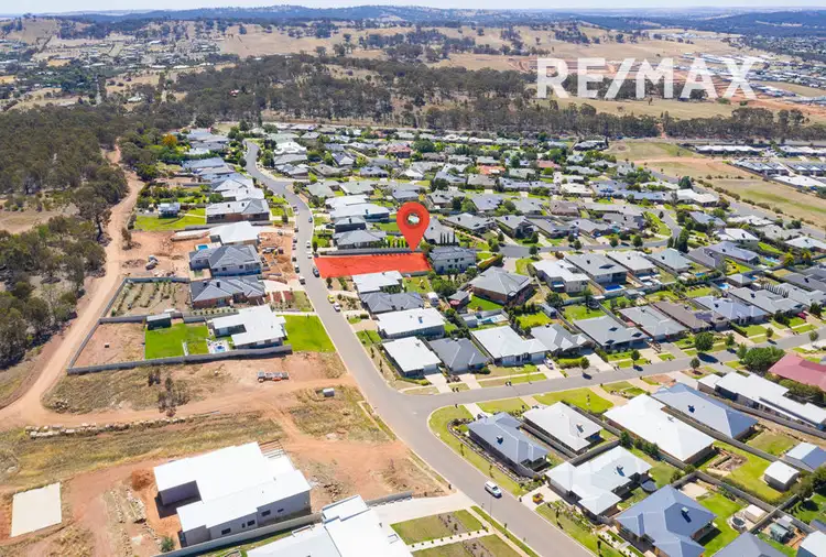 25 Clifton Street, Bourkelands NSW 2650