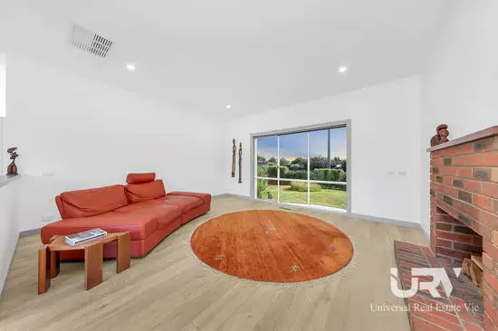 Sixth view of Homely house listing, 1 KENT COURT, Craigieburn VIC 3064