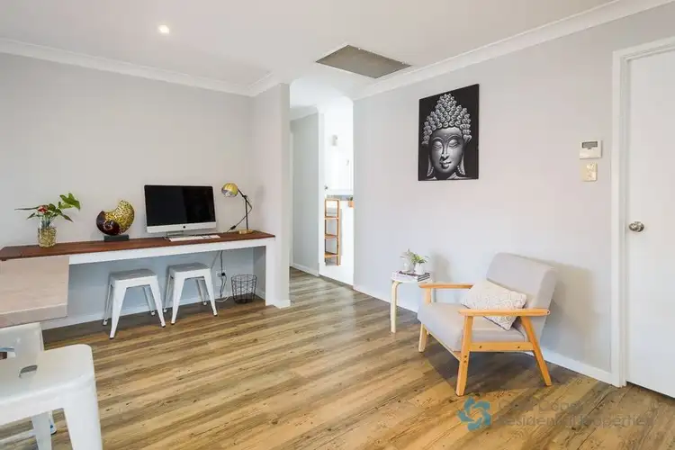 Fifth view of Homely house listing, 6 Berwick Court, Arundel QLD 4214