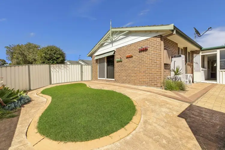 4/88-90 Lake Haven Drive, Lake Haven NSW 2263