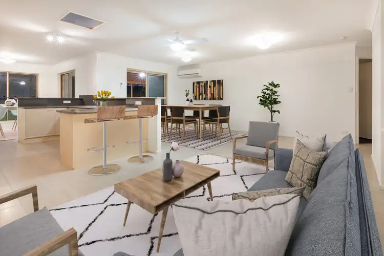 Fifth view of Homely house listing, 8 Carlton Court, Carindale QLD 4152