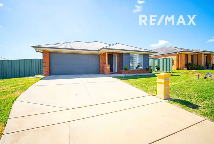 41 Melaleuca Drive, Forest Hill NSW 2651