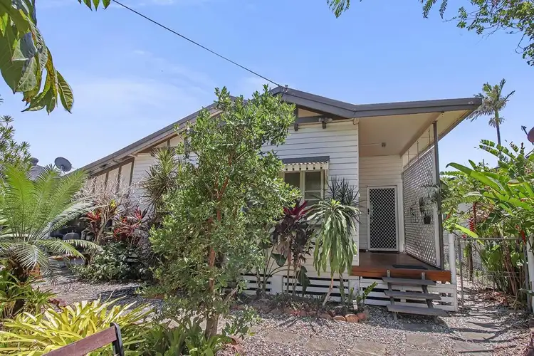 8 Thomson Street, Earlville QLD 4870