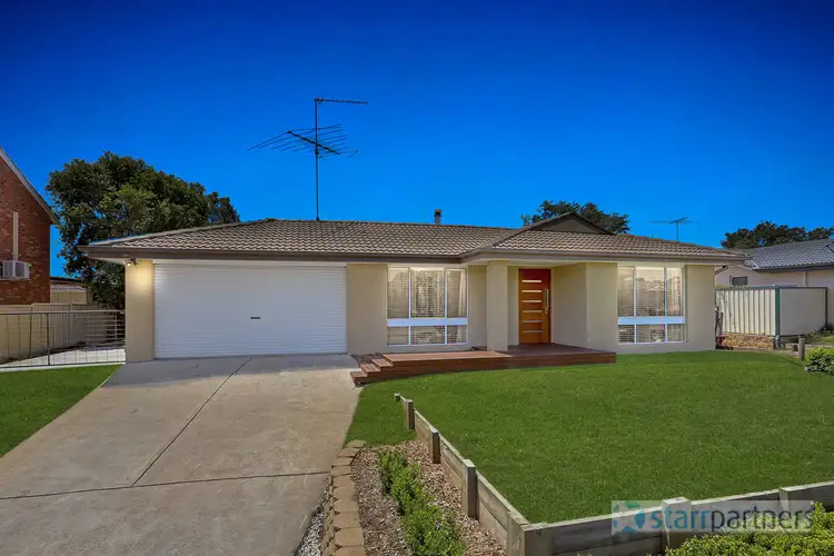 7 Smallwood Road, Mcgraths Hill NSW 2756