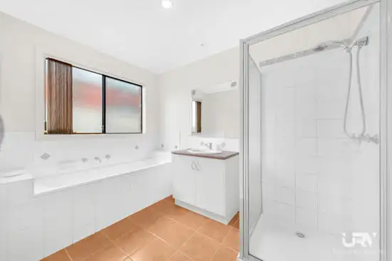 Sixth view of Homely house listing, 24 Stoneleigh Place, Craigieburn VIC 3064