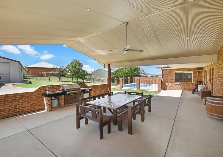 12 Stanstead Close, Scone NSW 2337