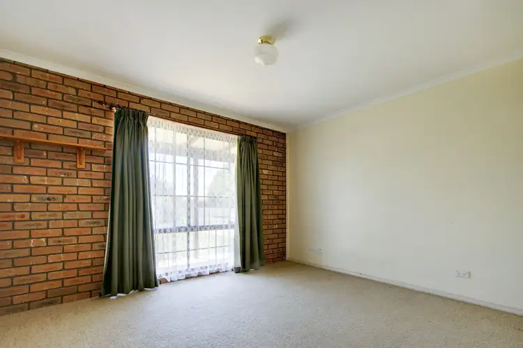 Fifth view of Homely house listing, 1 Thies Court, Deniliquin NSW 2710