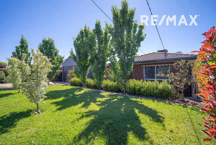 13 Alldis Place, Kooringal NSW 2650