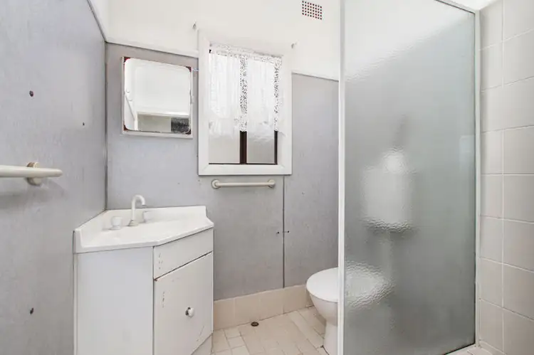 Sixth view of Homely house listing, 2 Bruce Street, Tamworth NSW 2340