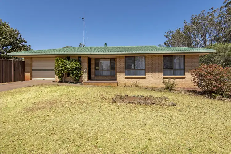 82 Rowbotham Street, Rangeville QLD 4350