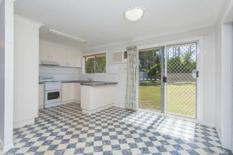 Third view of Homely house listing, 5 Davlyn Drive, Andergrove QLD 4740