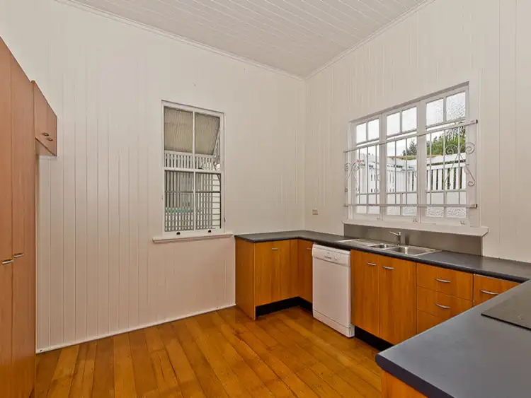 14 Ruby Street, Newmarket QLD 4051