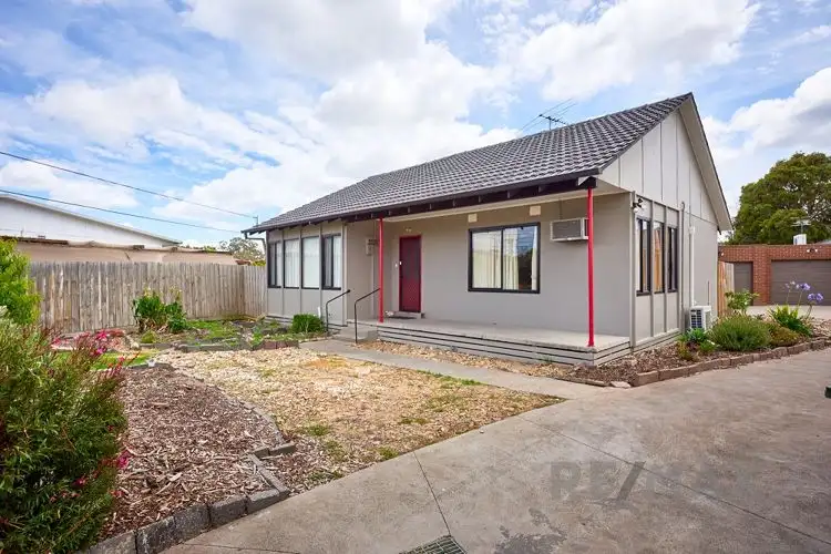 1/15 Rose Drive, Doveton VIC 3177