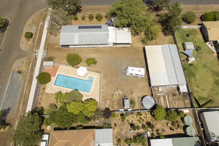 50 Eton Street, Cambooya QLD 4358