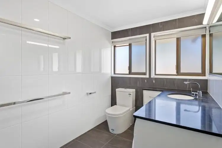 Fifth view of Homely unit listing, 2/25 Lemway Avenue, Kearneys Spring QLD 4350