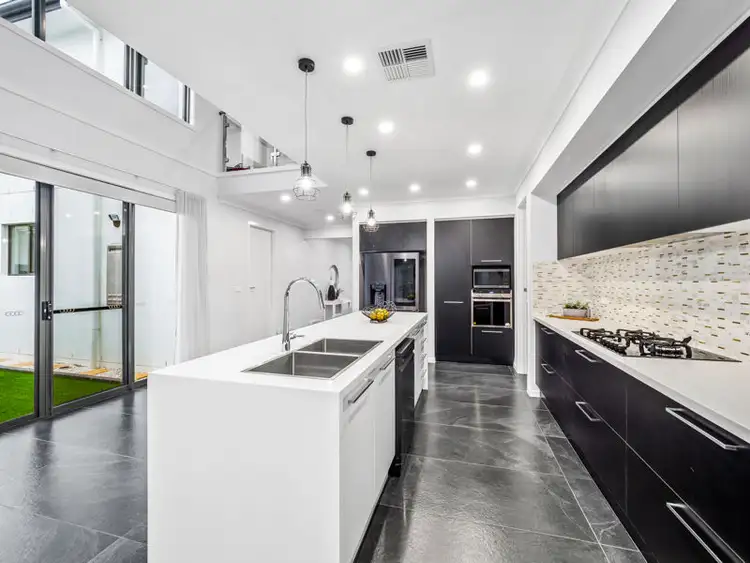 Fourth view of Homely house listing, 2 Parsons Circuit, Kellyville NSW 2155