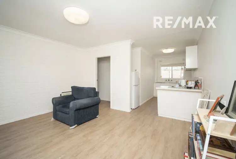 Second view of Homely house listing, 5/4 Nordlingen Drive, Tolland NSW 2650