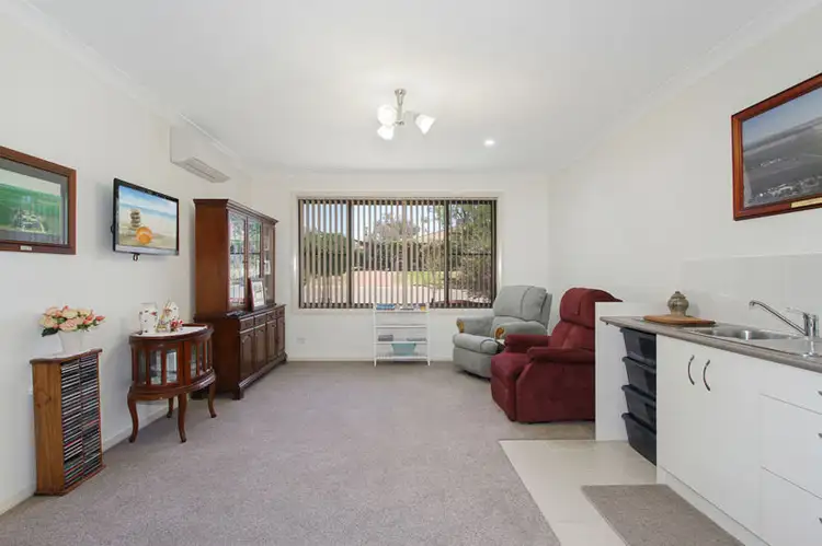 Sixth view of Homely house listing, 1 Carramar Close, Tamworth NSW 2340