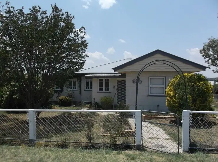 Main view of Homely house listing, 39 Archibald Street, Stanthorpe QLD 4380