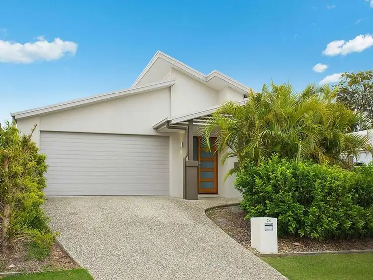 24 Pebbly Creek Crescent, Little Mountain QLD 4551