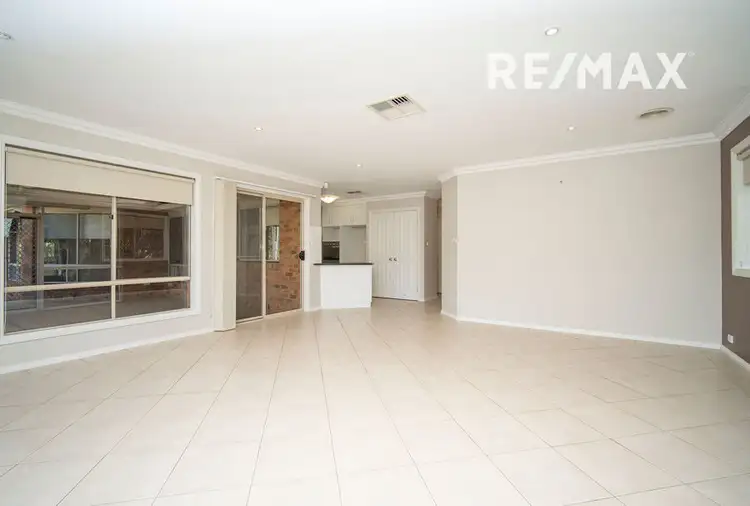 Third view of Homely house listing, 10 Hudson Drive, Lloyd NSW 2650