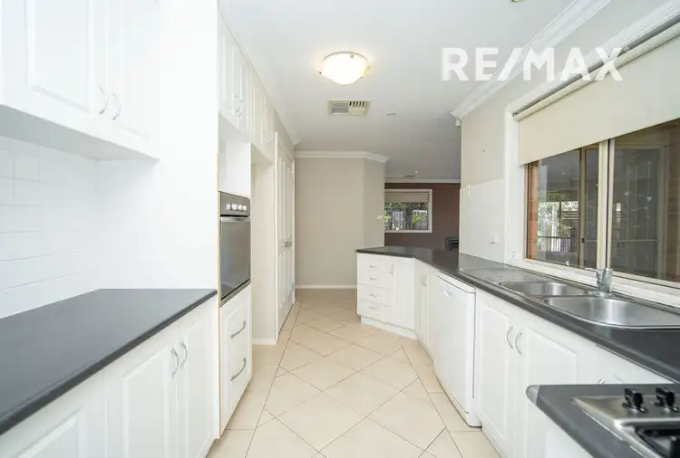 Fourth view of Homely house listing, 10 Hudson Drive, Lloyd NSW 2650