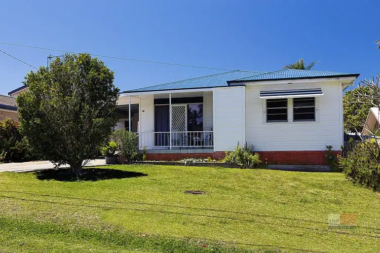 15 Wansborough Avenue, Moonee Beach NSW 2450