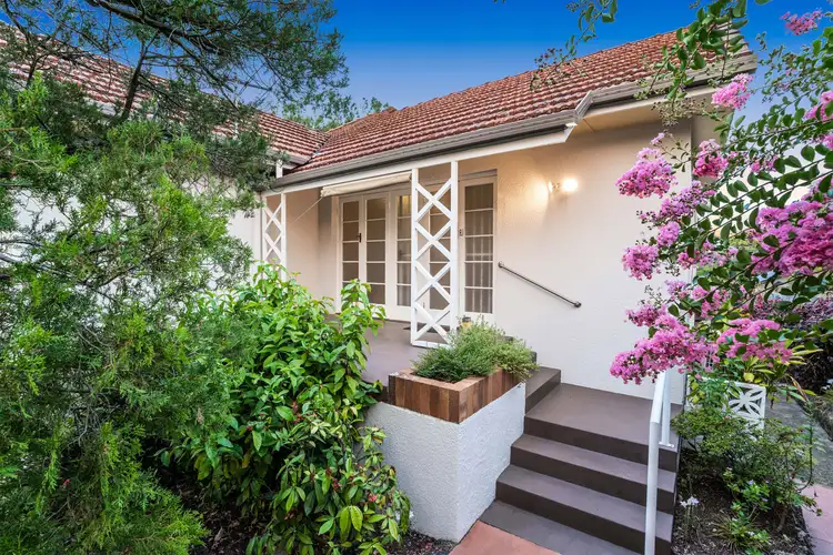 27 Clara Street, Camp Hill QLD 4152