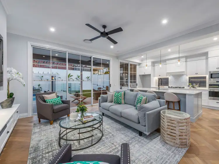 Seventh view of Homely house listing, 102 Fingal Street, Tarragindi QLD 4121
