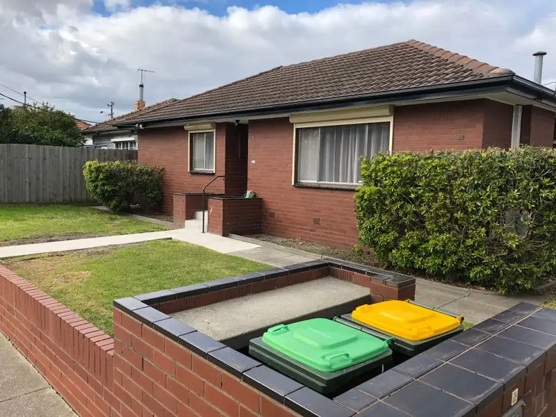 Main view of Homely unit listing, 1/18 Ray Street, Pascoe Vale South VIC 3044
