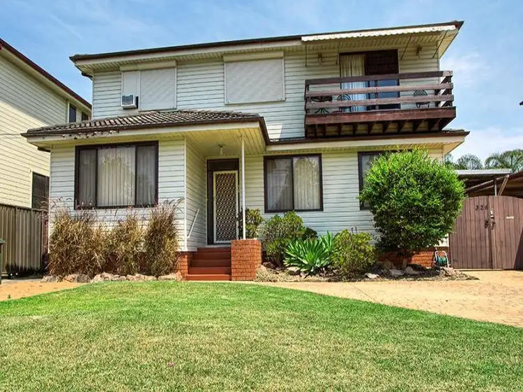 326 Old Windsor Rd, Old Toongabbie NSW 2146