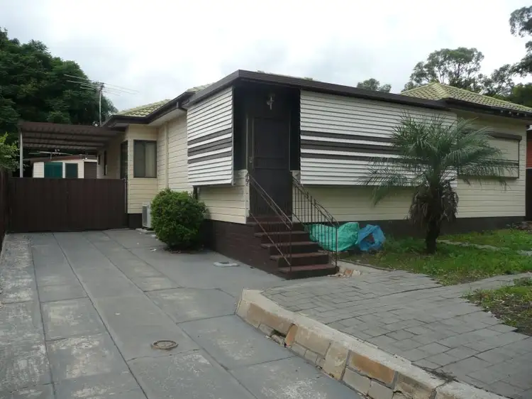45 Hassall St, Smithfield NSW 2164