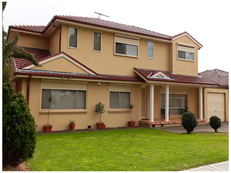 26 Bathurst St, Greystanes NSW 2145