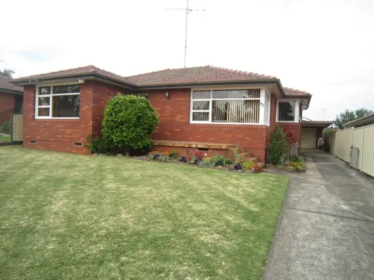 42 Peachtree Ave, Constitution Hill NSW 2145