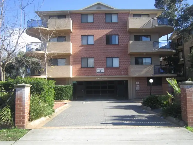 14/22 Blaxcell St, Granville NSW 2142