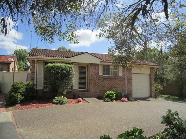 1/5A Binalong Rd, Pendle Hill NSW 2145