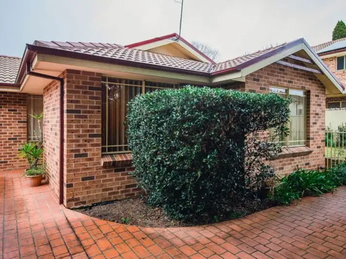 3/7 Rhonda St, Pendle Hill NSW 2145
