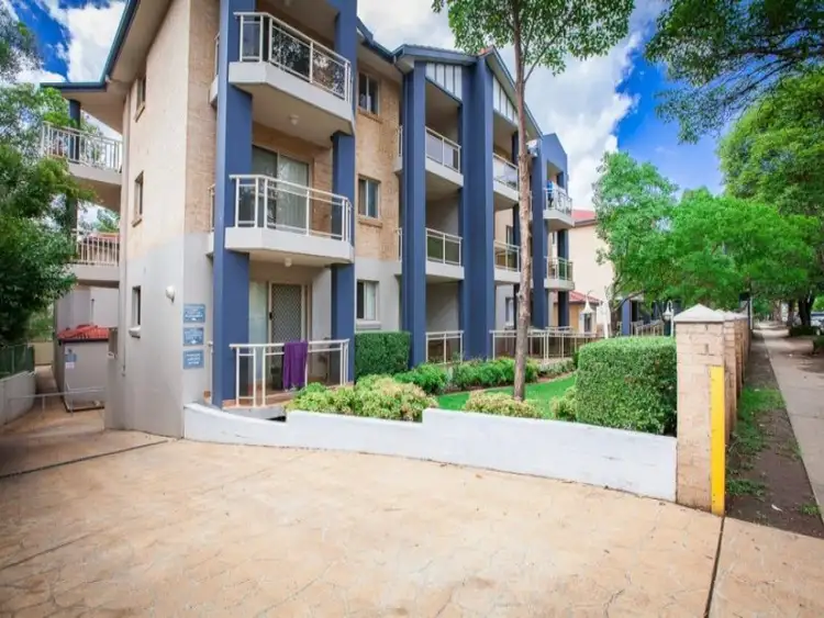 Main view of Homely unit listing, 6/30-36 Memorial Avenue, Merrylands NSW 2160