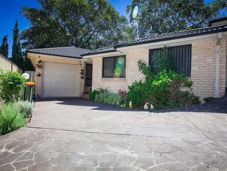 23B Collins St, Pendle Hill NSW 2145