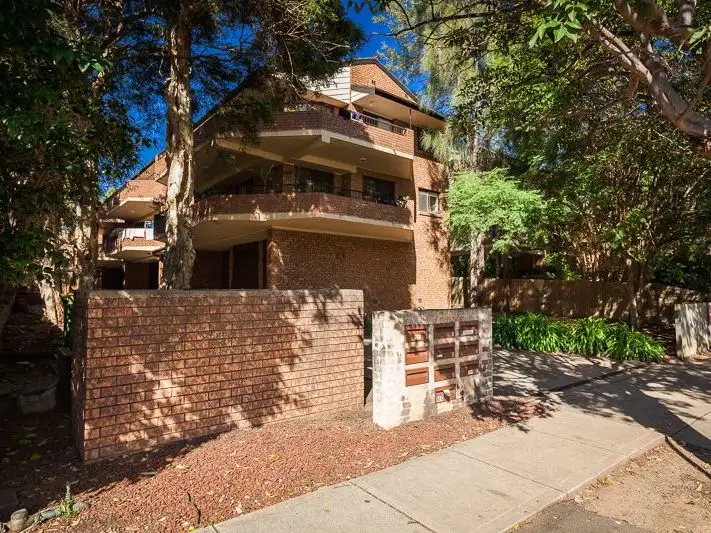 Main view of Homely townhouse listing, 9/211 Hawkesbury Rd, Westmead NSW 2145