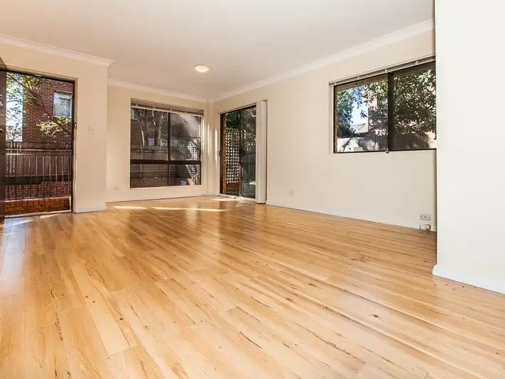 Second view of Homely townhouse listing, 9/211 Hawkesbury Rd, Westmead NSW 2145