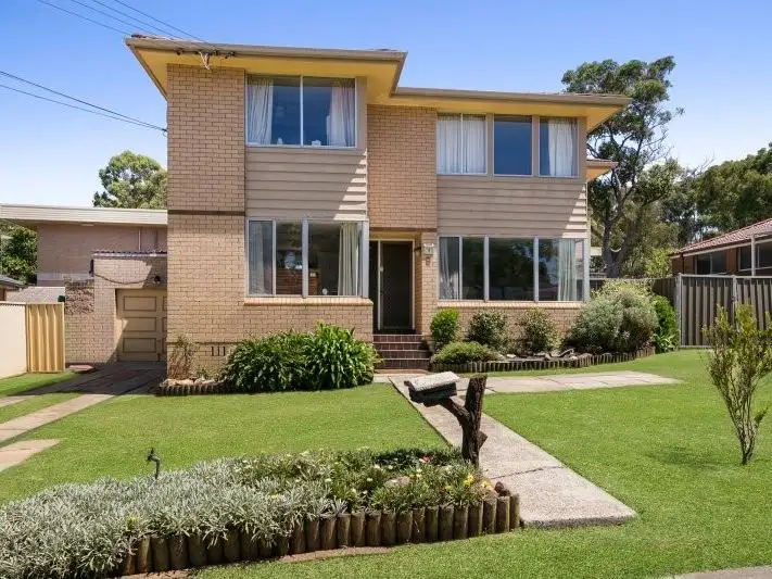 9 Hyacinth St, Greystanes NSW 2145