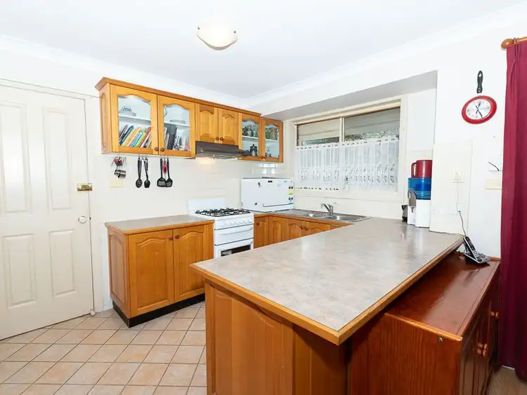 Third view of Homely villa listing, 2/42 Girraween Road, Girraween NSW 2145