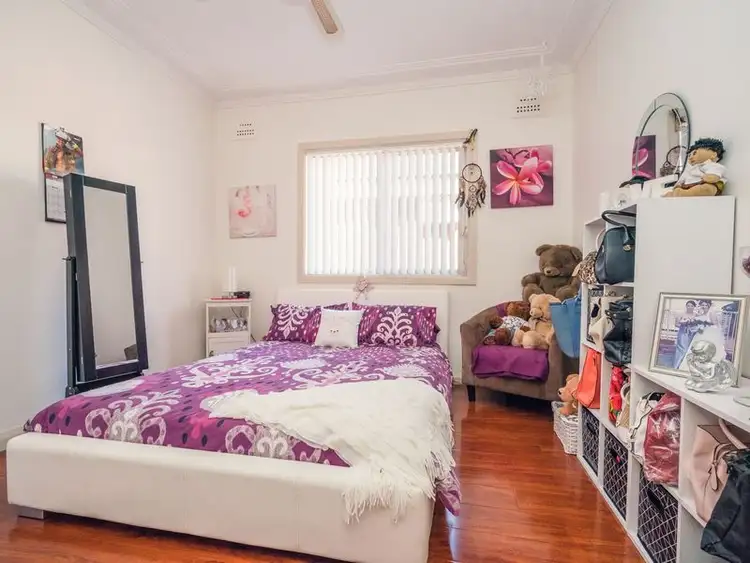 Sixth view of Homely house listing, 5 Wyena Road, Pendle Hill NSW 2145