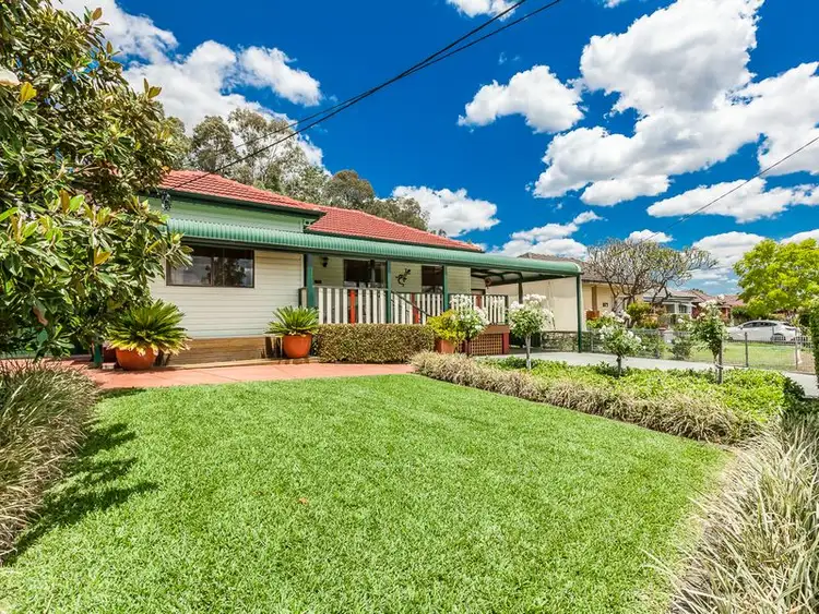 12 Bethel Street, Toongabbie NSW 2146