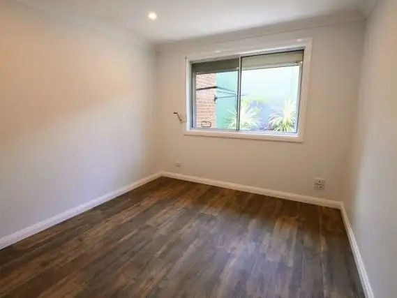 Fifth view of Homely villa listing, 10/4 Mahony Road, Constitution Hill NSW 2145
