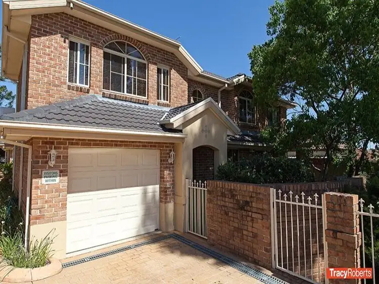 1/26 Carinya Rd, Girraween NSW 2145