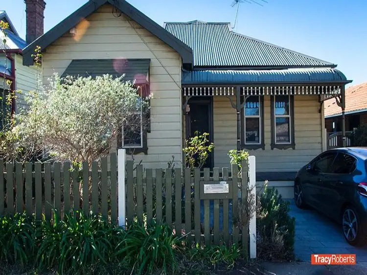 93 Alfred St, Rosehill NSW 2142