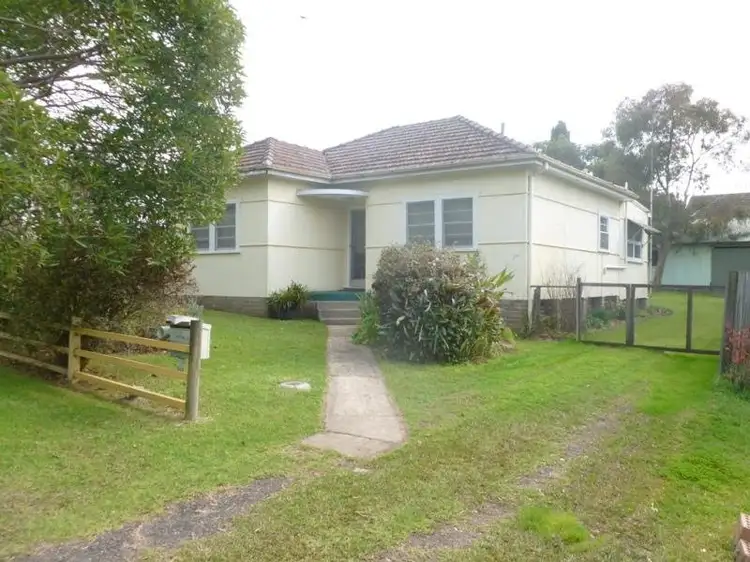 5 Mia Mia St, Girraween NSW 2145