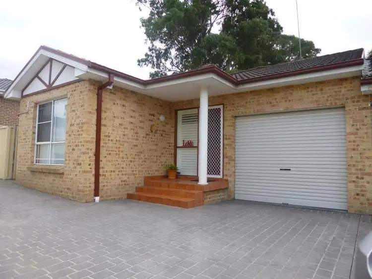 Second view of Homely villa listing, 4/196 Targo Rd, Girraween NSW 2145